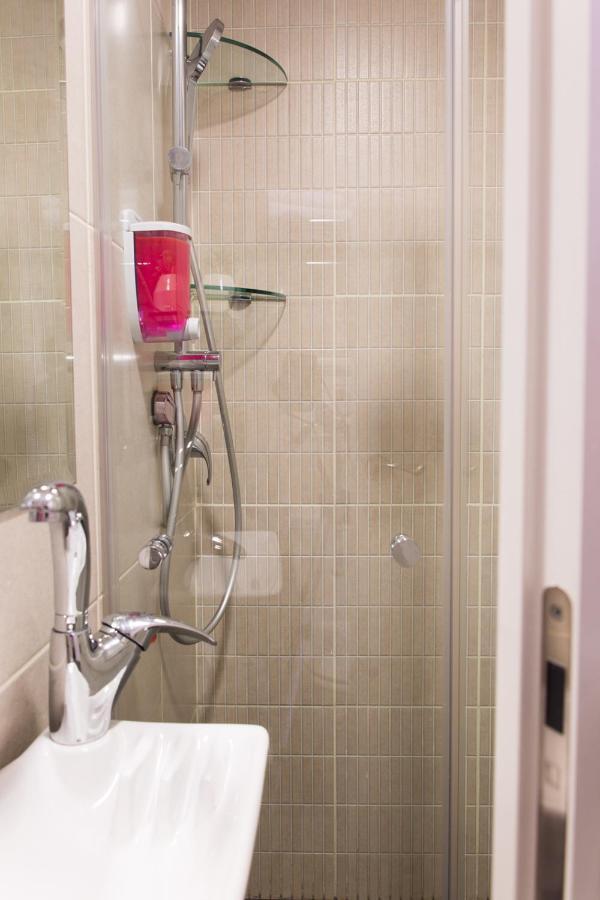 テル・アビブHouse In Shalmaアパートメント エクステリア 写真